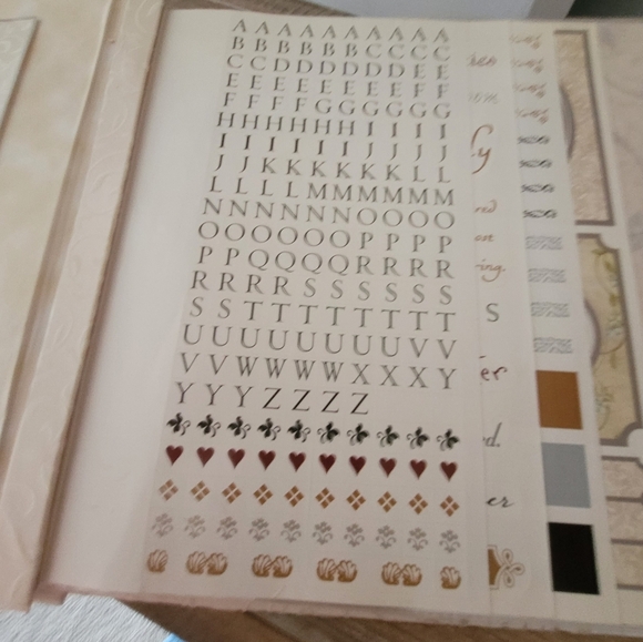 Furio Home Wedding Scrapbook Acid Free Archival Album 12 x 12 New in Package - Picture 3 of 16